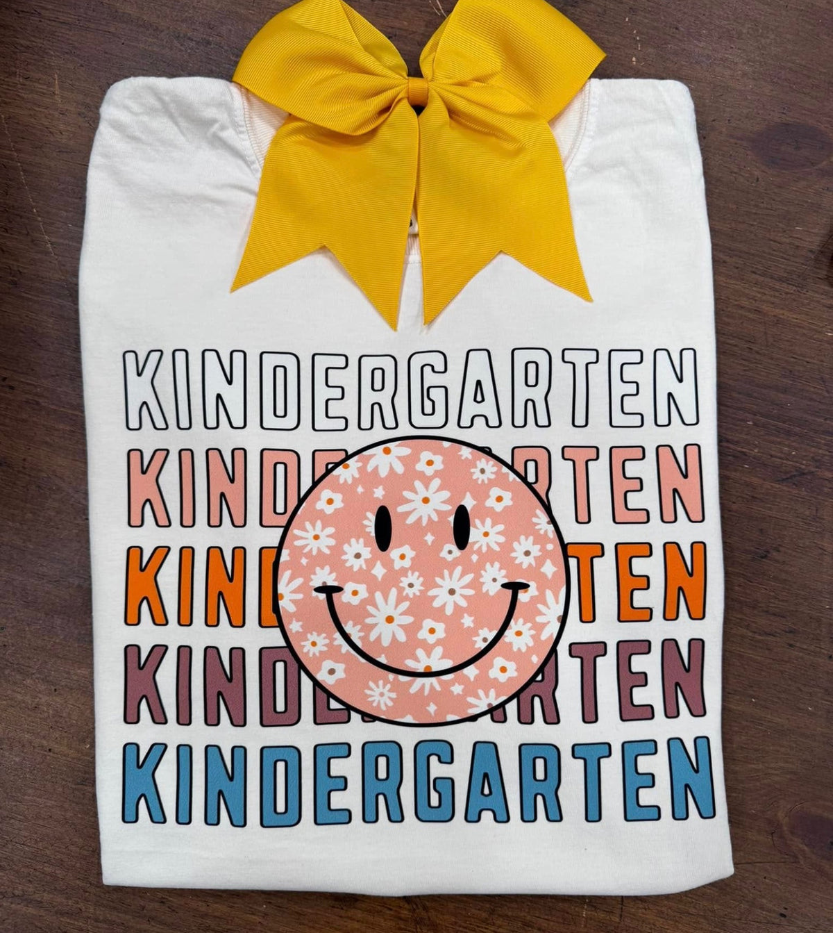 Kindergarten Smiley - Ivory