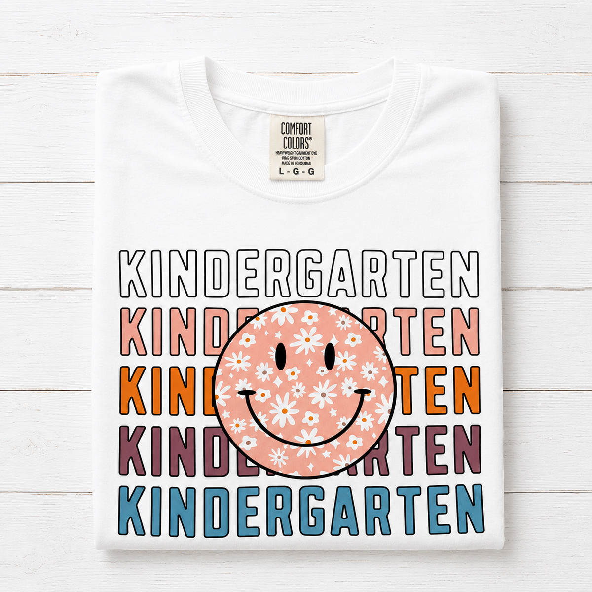 Kindergarten Smiley - White
