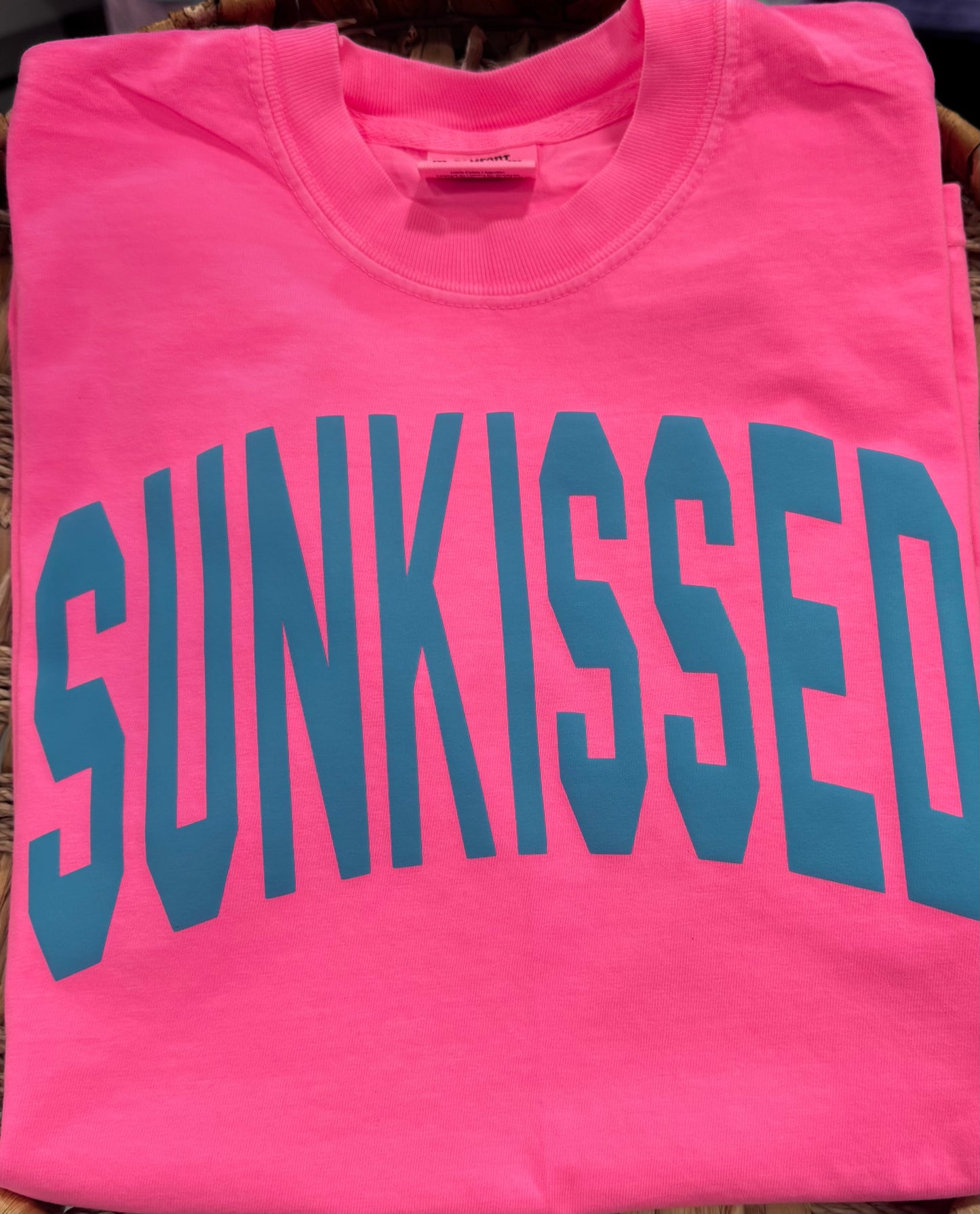 Sunkissed Arched Puff