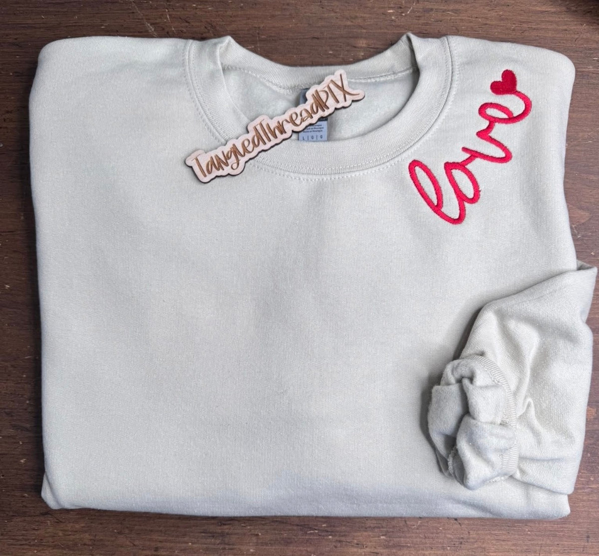 Love Curved Collar - Embroidered
