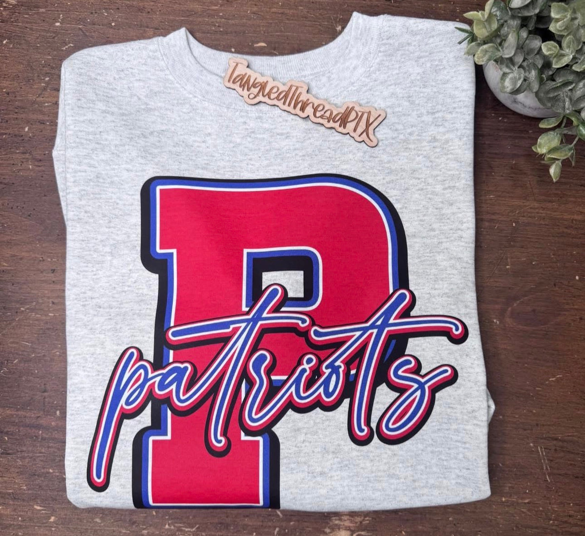 Oversized P Patriots - Ash Gray Gildan