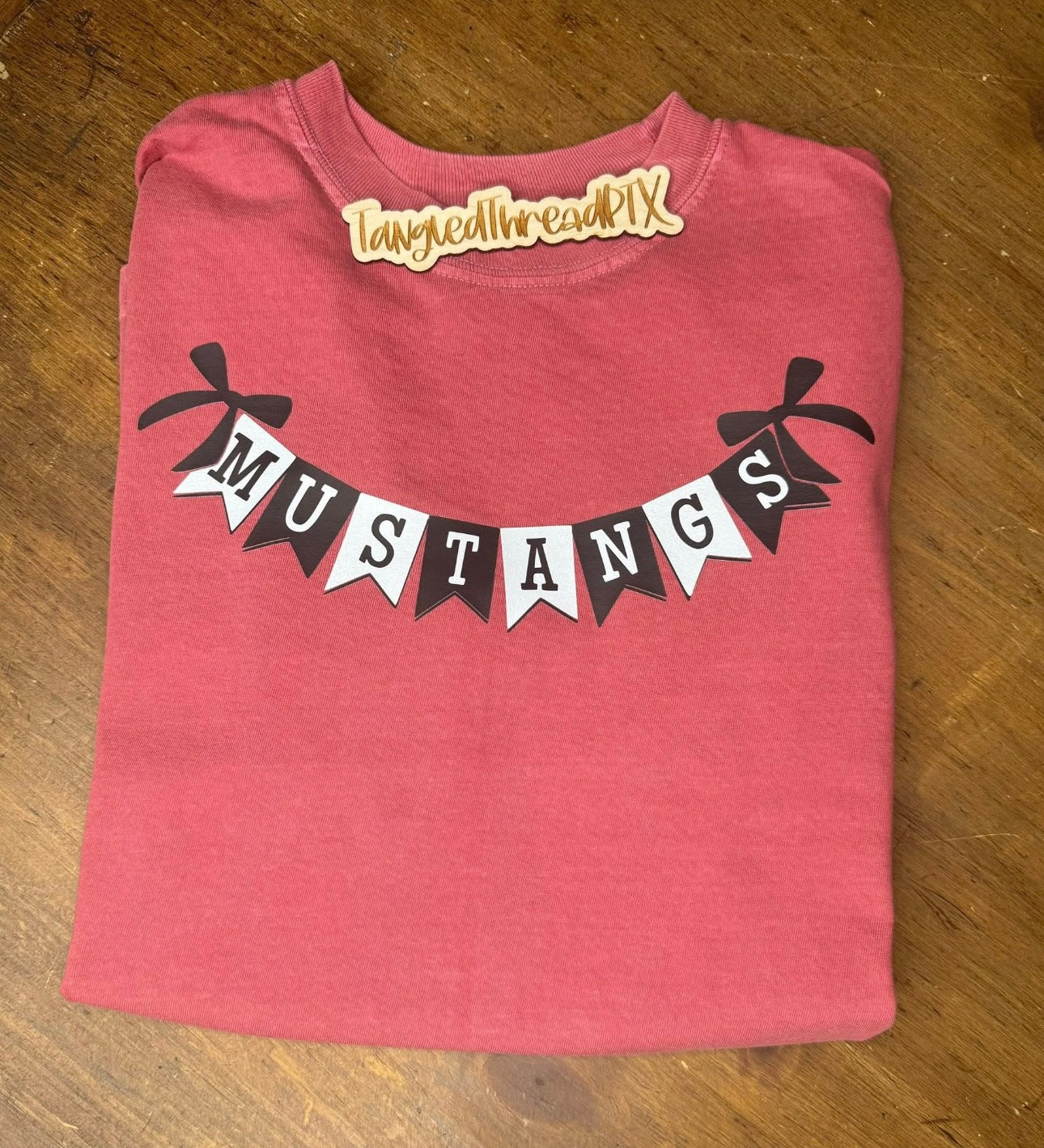 Crimson Mustangs Banner & Bows