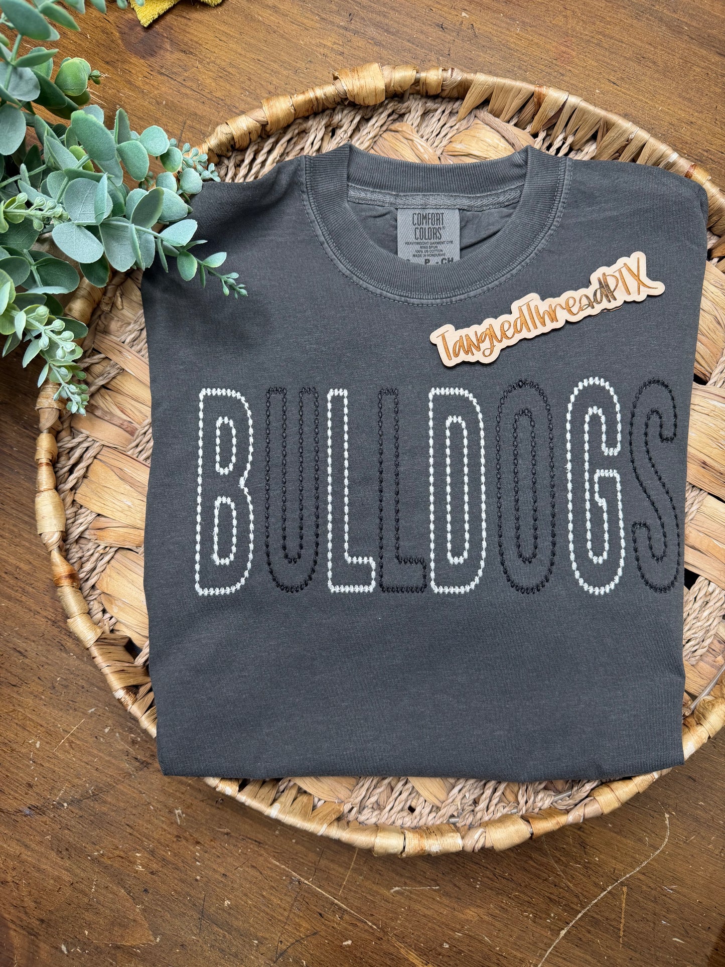 Bulldogs Dots - Embrodiered Tee