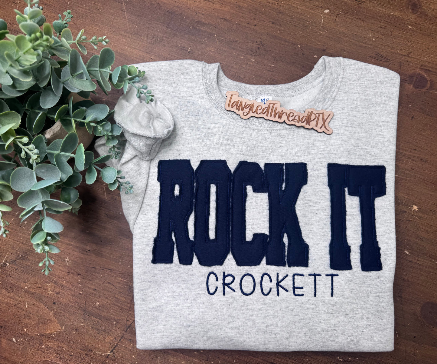 ROCK IT - Crockett - Embroidered Raggy Sweatshirts