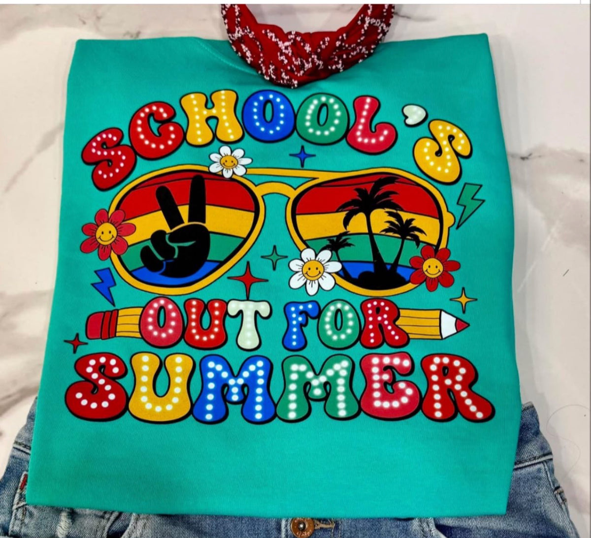 Schools Out For the Summer - Island Green